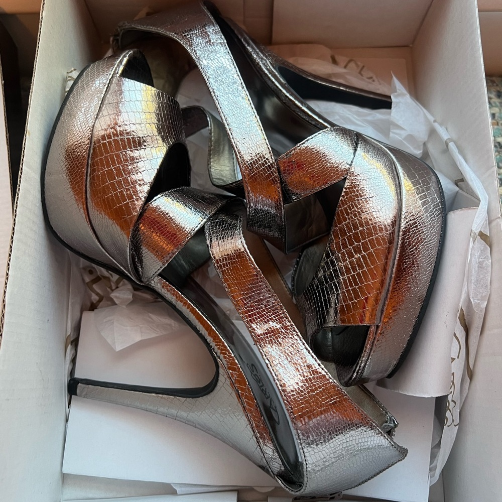 Carlos by Carlos Santana Metallic Strappy Heels
